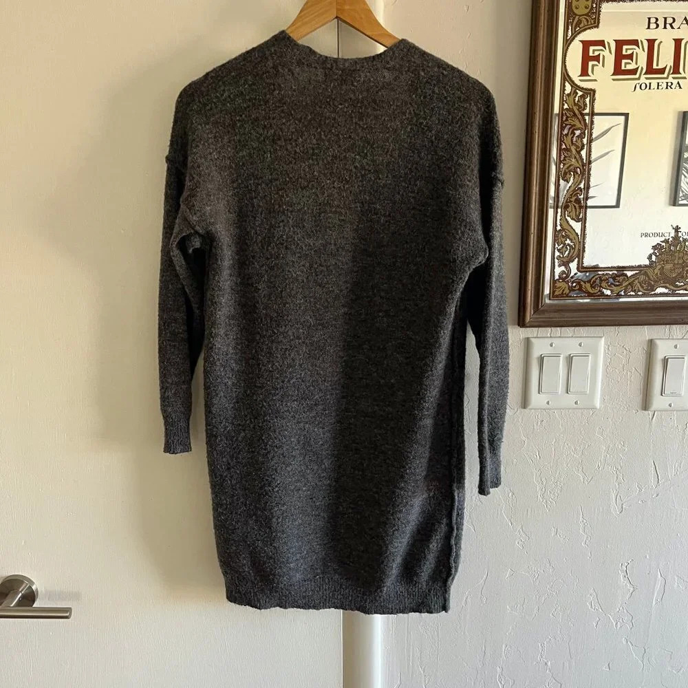 ANTHROPOLOGIE ~ Grey Oversized Cardigan with pockets - Picture 7 of 7